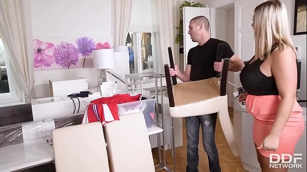 Young Couples In Heat (1995)